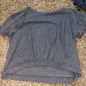 Lululemon cropped shirt